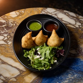 Potato & Peas Samosa
