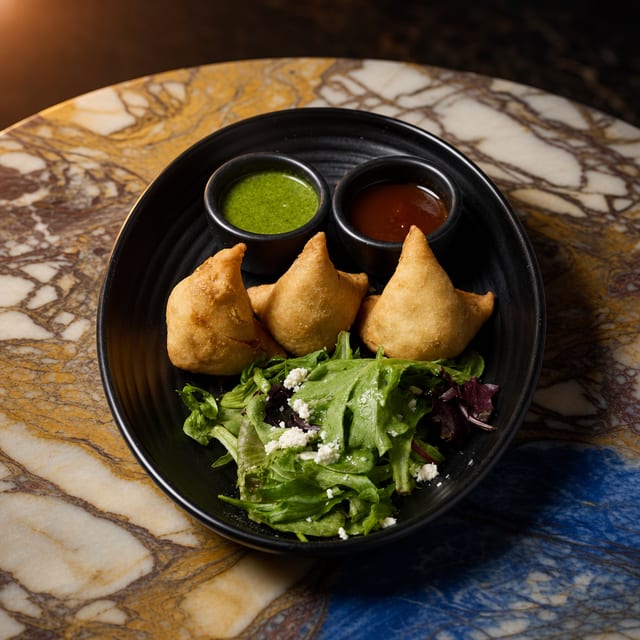 Potato & Peas Samosa.